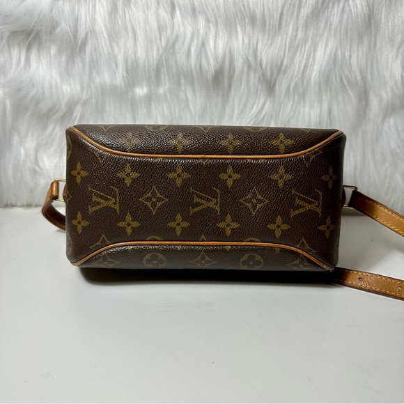 SβοΈLD. Authentic LV Blois - Picture 3 of 12